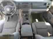 2006 Jeep Commander with VIN 1J8HG48N36C127301, listed as a Copart auction lot 62292525 with 225,300 mi miles and Salvage title. Bid and sale history available at DreamBid. Image 8.