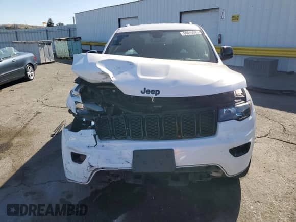 2019 Jeep Grand Cherokee Upland with VIN 1C4RJEAG3KC572033, listed as a Copart auction lot 68016595 with 74,400 mi miles and Salvage title. Bid and sale history available at DreamBid. Image 5.