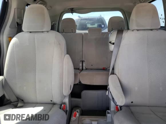2011 Toyota Sienna LE with VIN 5TDKK3DC4BS090522, listed as a Copart auction lot 70963845 with 122,099 mi miles and Clean title. Bid and sale history available at DreamBid. Image 10.
