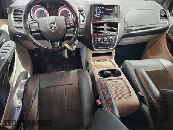 2020 Dodge Grand Caravan SXT with VIN 2C4RDGCG0LR207351, listed as a Copart auction lot 71706685 with 94,034 mi miles and Clean title. Bid and sale history available at DreamBid. Image 8.