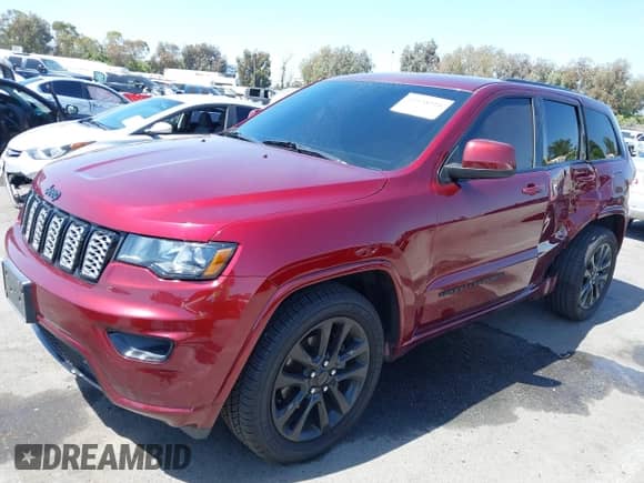 2019 Jeep Grand Cherokee Altitude с VIN 1C4RJEAG7KC673799, выставлен на аукционе IAAI как лот 42538516 с пробегом 55 917 миль миль и . История ставок и продаж доступна на DreamBid. Изображение 2.