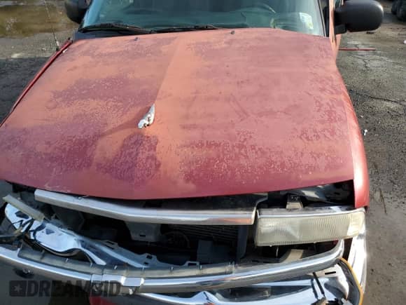 1999 Chevrolet Blazer LS z VIN 1GNCS13W9X2199990, wystawiony jako Copart lot #42741095 z przebiegiem 277 329 mil mil oraz Szkoda całkowita • Salvage title. Historia ofert i sprzedaży dostępna na DreamBid. Obrazek 13.
