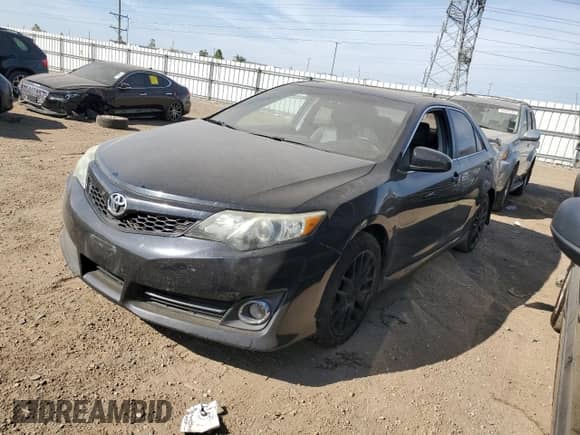 2014 Toyota Camry L с VIN 4T1BF1FK4EU462675, выставлен на аукционе Copart как лот 84659585 с пробегом 216 163 миль миль и Списание • Salvage title. История ставок и продаж доступна на DreamBid. Изображение 1.