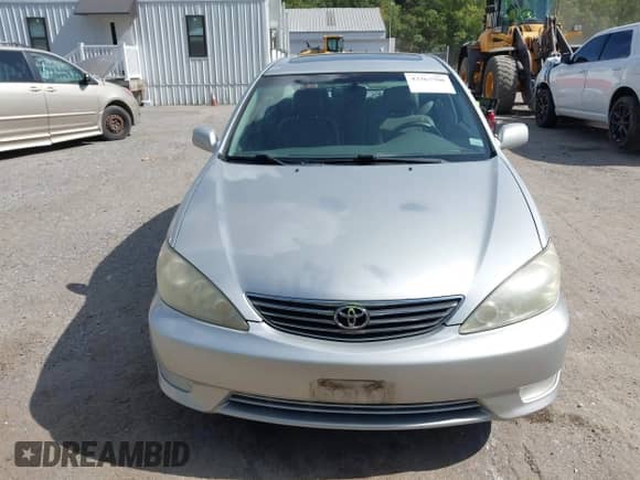 2006 Toyota Camry XLE с VIN 4T1BF30K26U117683, выставлен на аукционе IAAI как лот 43367706 с пробегом 225 263 миль миль и . История ставок и продаж доступна на DreamBid. Изображение 12.