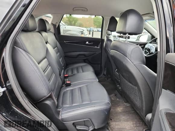 2018 Kia Sorento EX с VIN 5XYPHDA1XJG354075, выставлен на аукционе Copart как лот 80122505 с пробегом 94 755 миль миль и Списание • Salvage title. История ставок и продаж доступна на DreamBid. Изображение 11.