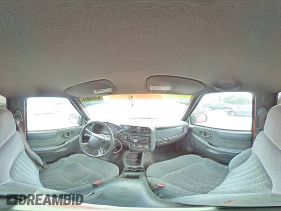 1999 Chevrolet S-10 LS Xtreme с VIN 1GCCS1446X8188884, выставлен на аукционе Copart как лот 67818895 с пробегом 281 425 миль миль и Списание • Salvage title. История ставок и продаж доступна на DreamBid. Изображение 15.