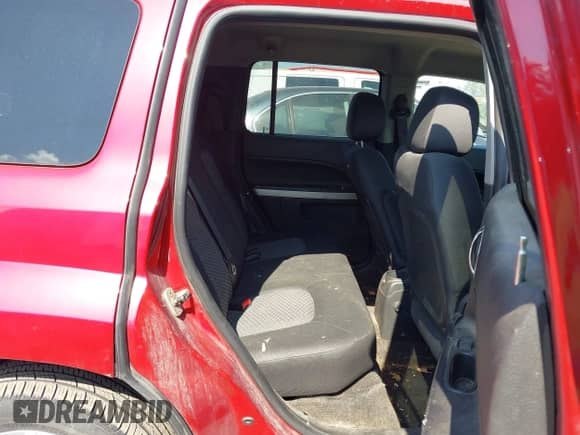 2010 Chevrolet HHR LS с VIN 3GNBAADB6AS610591, выставлен на аукционе IAAI как лот 43136267 с пробегом 168 972 миль миль и . История ставок и продаж доступна на DreamBid. Изображение 8.