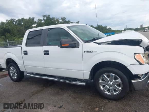 2013 Ford F-150 XL z VIN 1FTFW1CF0DFA86251, wystawiony jako IAAI lot #43299173 z przebiegiem 122 816 mil mil oraz . Historia ofert i sprzedaży dostępna na DreamBid. Obrazek 13.