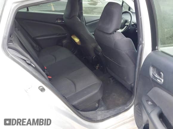 2016 Toyota Prius Three z VIN JTDKARFUXG3508019, wystawiony jako IAAI lot #43415940 z przebiegiem 181 351 mil mil oraz . Historia ofert i sprzedaży dostępna na DreamBid. Obrazek 8.