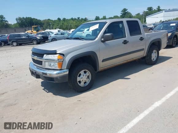 2006 Chevrolet Colorado 3LT z VIN 1GCDT136268188352, wystawiony jako IAAI lot #42858318 z przebiegiem 316 357 mil mil oraz . Historia ofert i sprzedaży dostępna na DreamBid. Obrazek 2.