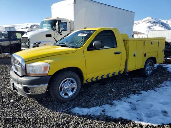 2006 Dodge RAM with VIN 3D6WR26D66G188186, listed as a Copart auction lot 42565575 with 321,511 mi miles and Clean title. Bid and sale history available at DreamBid. Image 1.