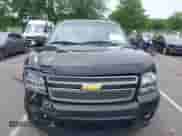 2013 Chevrolet Tahoe LT с VIN 1GNSKBE09DR334950, выставлен на аукционе IAAI как лот 42709137 с пробегом 160 401 миль миль и . История ставок и продаж доступна на DreamBid. Изображение 12.