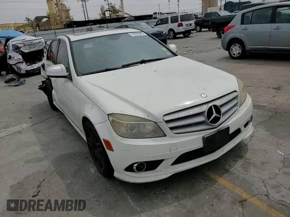 2009 Mercedes-Benz C 300 Sport z VIN WDDGF54X49R061402, wystawiony jako Copart lot #70928645 z przebiegiem 245 217 mil mil oraz Szkoda całkowita • Salvage title. Historia ofert i sprzedaży dostępna na DreamBid. Obrazek 13.