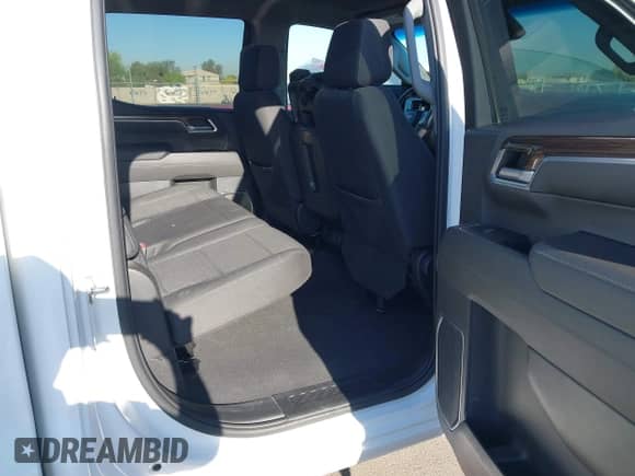 2022 Chevrolet Silverado 1500 LT с VIN 1GCUDDEDXNZ537566, выставлен на аукционе IAAI как лот 42002599 с пробегом 80 624 миль миль и . История ставок и продаж доступна на DreamBid. Изображение 8.