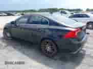 2012 Volvo S60 T6 с VIN YV1902FH5C2105927, выставлен на аукционе IAAI как лот 42721031 с пробегом 89 364 миль миль и . История ставок и продаж доступна на DreamBid. Изображение 3.