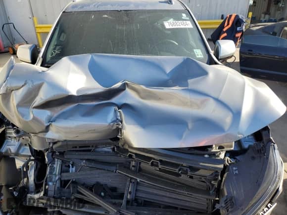 2024 Chevrolet Suburban LS с VIN 1GNSCBKD3RR252188, выставлен на аукционе Copart как лот 76882484 с пробегом 11 997 миль миль и Списание • Salvage title. История ставок и продаж доступна на DreamBid. Изображение 12.