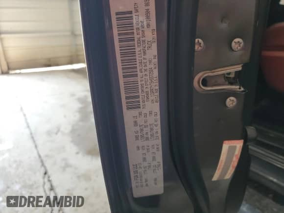 2017 Ram 1500 Rebel z VIN 1C6RR7YT5HS572564, wystawiony jako Copart lot #59116745 z przebiegiem 178 523 mil mil oraz Szkoda całkowita • Salvage title. Historia ofert i sprzedaży dostępna na DreamBid. Obrazek 13.