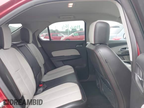 2015 Chevrolet Equinox LT z VIN 2GNFLCE35F6399792, wystawiony jako IAAI lot #42435203 z przebiegiem 137 994 mil mil oraz . Historia ofert i sprzedaży dostępna na DreamBid. Obrazek 8.