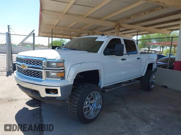 2014 Chevrolet Silverado 1500 LT z VIN 3GCUKREC8EG257977, wystawiony jako IAAI lot #42699776 z przebiegiem 132 224 mil mil oraz . Historia ofert i sprzedaży dostępna na DreamBid. Obrazek 17.