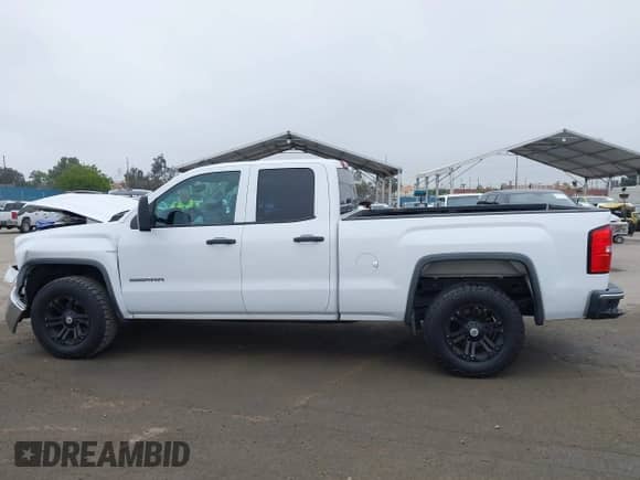 2015 GMC Sierra 1500 with VIN 1GTR1TEC4FZ179527, listed as a IAAI auction lot 42175217 with 179,700 mi miles and . Bid and sale history available at DreamBid. Image 14.