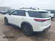 2022 Nissan Pathfinder SV z VIN 5N1DR3BA7NC201913, wystawiony jako IAAI lot #42386381 z przebiegiem 79 632 mil mil oraz . Historia ofert i sprzedaży dostępna na DreamBid. Obrazek 3.