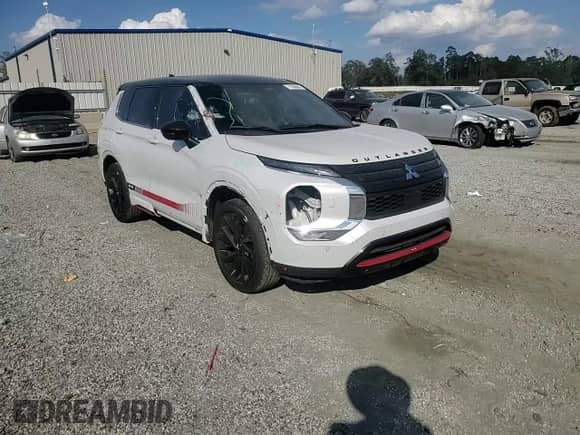 2023 Mitsubishi Outlander SE with VIN JA4J4UA89PZ033342, listed as a Copart auction lot 71394845 with 40,077 mi miles and Clean title. Bid and sale history available at DreamBid. Image 14.