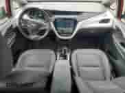 2021 Chevrolet Bolt EV Premier с VIN 1G1FZ6S06M4104936, выставлен на аукционе Copart как лот 64742125 с пробегом 15 320 миль миль и Списание • Salvage title. История ставок и продаж доступна на DreamBid. Изображение 8.