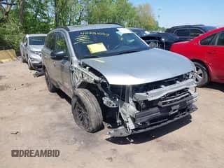 2020 Mitsubishi Outlander SE z VIN JA4AD3A36LZ046820, wystawiony jako IAAI lot #42221057 z przebiegiem 79 758 mil mil oraz . Historia ofert i sprzedaży dostępna na DreamBid. Obrazek 1.