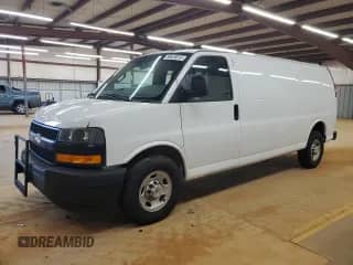 2018 Chevrolet Express Cargo с VIN 1GCZGHFGXJ1345067, выставлен на аукционе Copart как лот 86628015 с пробегом 215 549 миль миль и Чистый • Clean title. История ставок и продаж доступна на DreamBid. Изображение 1.