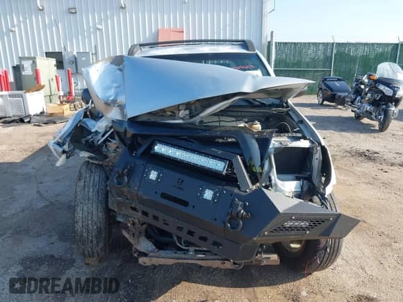 2005 Toyota Tacoma с VIN 5TEMU52N95Z012375, выставлен на аукционе IAAI как лот 43032113 с пробегом 120 468 миль миль и . История ставок и продаж доступна на DreamBid. Изображение 13.