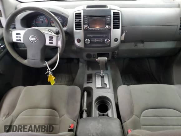 2018 Nissan Frontier S z VIN 1N6BD0CT3JN761982, wystawiony jako Copart lot #84631275 z przebiegiem 130 332 mil mil oraz Czysty tytuł • Clean title. Historia ofert i sprzedaży dostępna na DreamBid. Obrazek 8.