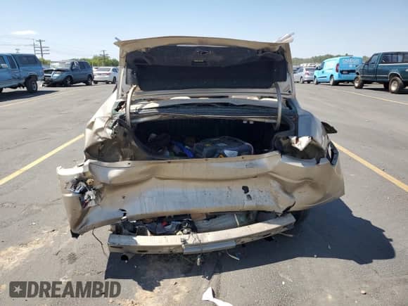 2006 Chevrolet Malibu 1LT с VIN 1G1ZT53F56F121942, выставлен на аукционе Copart как лот 67023145 с пробегом 206 109 миль миль и Списание • Salvage title. История ставок и продаж доступна на DreamBid. Изображение 6.