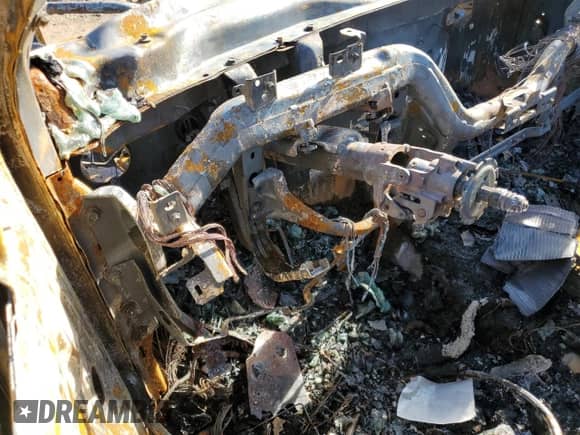 2014 GMC Sierra 1500 z VIN 3GTP1TEH4EG421296, wystawiony jako Copart lot #84946964 z przebiegiem Nie podano mil oraz Nie do naprawy • Non repairable. Historia ofert i sprzedaży dostępna na DreamBid. Obrazek 9.