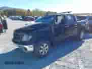 2008 Nissan Frontier SE z VIN 1N6AD07W88C407025, wystawiony jako IAAI lot #43456861 z przebiegiem Nie podano mil oraz . Historia ofert i sprzedaży dostępna na DreamBid. Obrazek 2.
