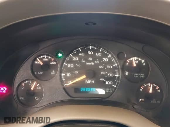 1999 Chevrolet S-10 LS z VIN 1GCCS1449XK144901, wystawiony jako IAAI lot #42276236 z przebiegiem 89 988 mil mil oraz . Historia ofert i sprzedaży dostępna na DreamBid. Obrazek 7.