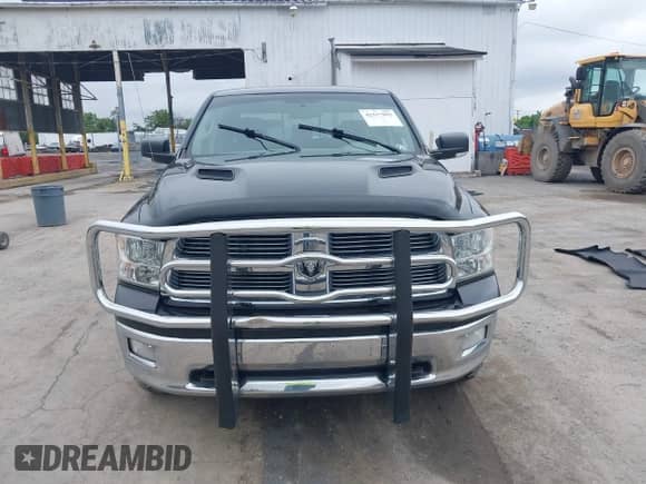 2010 Dodge 1500 SLT с VIN 1D7RV1CT6AS261360, выставлен на аукционе IAAI как лот 42517902 с пробегом 171 588 миль миль и . История ставок и продаж доступна на DreamBid. Изображение 12.