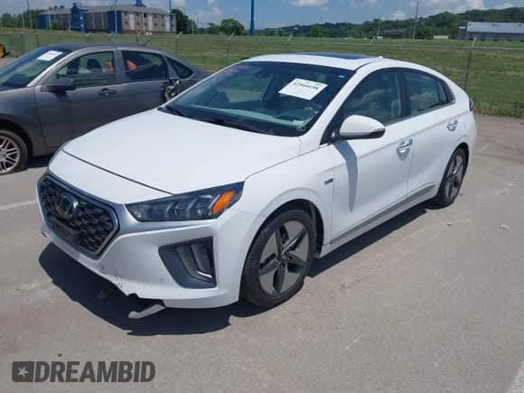2020 Hyundai Ioniq Limited с VIN KMHC05LCXLU213966, выставлен на аукционе IAAI как лот 42560158 с пробегом 53 171 миль миль и . История ставок и продаж доступна на DreamBid. Изображение 17.