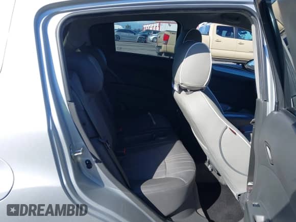 2014 Chevrolet Spark LT с VIN KL8CD6S91EC505513, выставлен на аукционе IAAI как лот 43319260 с пробегом 52 075 миль миль и . История ставок и продаж доступна на DreamBid. Изображение 8.