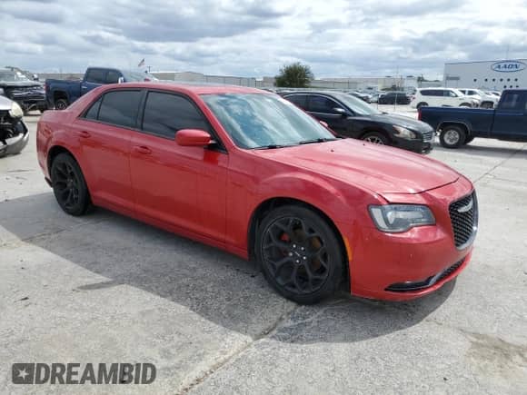 2015 Chrysler 300 S with VIN 2C3CCABGXFH797337, listed as a Copart auction lot 71586024 with 152,869 mi miles and Salvage title. Bid and sale history available at DreamBid. Image 4.