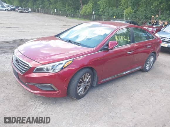 2015 Hyundai Sonata Sport с VIN 5NPE34AF9FH238559, выставлен на аукционе IAAI как лот 42678222 с пробегом 161 253 миль миль и . История ставок и продаж доступна на DreamBid. Изображение 2.