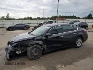 2015 Nissan Altima S z VIN 1N4AL3AP5FN368703, wystawiony jako Copart lot #84227345 z przebiegiem 169 323 mil mil oraz Szkoda całkowita • Salvage title. Historia ofert i sprzedaży dostępna na DreamBid. Obrazek 1.
