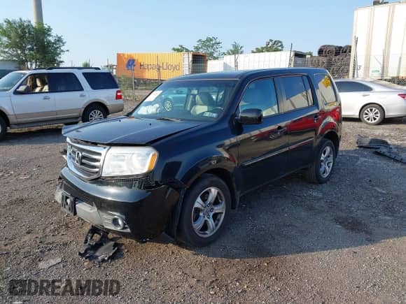 2013 Honda Pilot EX-L z VIN 5FNYF4H78DB019073, wystawiony jako IAAI lot #42562544 z przebiegiem 138 932 mil mil oraz . Historia ofert i sprzedaży dostępna na DreamBid. Obrazek 2.