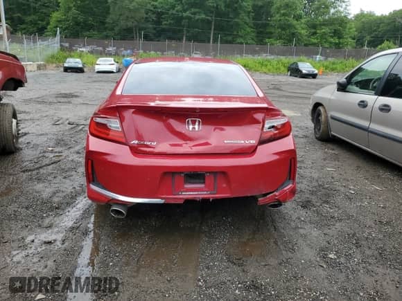 2017 Honda Accord Touring with VIN 1HGCT2B02HA006371, listed as a Copart auction lot 58910315 with 107,065 mi miles and Salvage title. Bid and sale history available at DreamBid. Image 6.