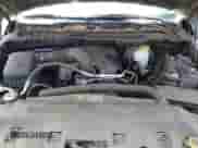 2018 Ram 1500 Express z VIN 1C6RR6KT7JS350875, wystawiony jako IAAI lot #42259123 z przebiegiem 138 116 mil mil oraz . Historia ofert i sprzedaży dostępna na DreamBid. Obrazek 10.