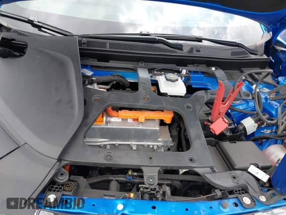 2024 Chevrolet Blazer EV eAWD RS z VIN 3GNKDCRJ6RS169804, wystawiony jako IAAI lot #42821779 z przebiegiem 10 039 mil mil oraz . Historia ofert i sprzedaży dostępna na DreamBid. Obrazek 10.