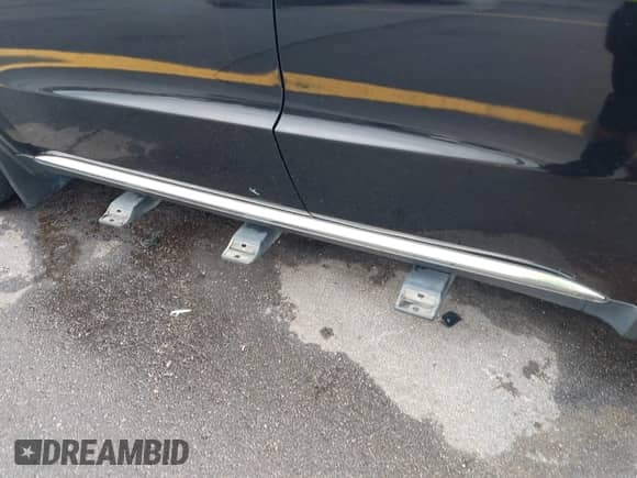 2018 Dodge Durango SXT with VIN 1C4RDHAG7JC473609, listed as a IAAI auction lot 42347089 with 118,387 mi miles and . Bid and sale history available at DreamBid. Image 18.