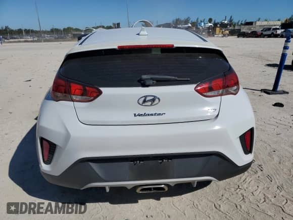 2020 Hyundai Veloster 2.0 z VIN KMHTG6AF3LU025773, wystawiony jako Copart lot #72772863 z przebiegiem 68 204 mil mil oraz . Historia ofert i sprzedaży dostępna na DreamBid. Obrazek 6.