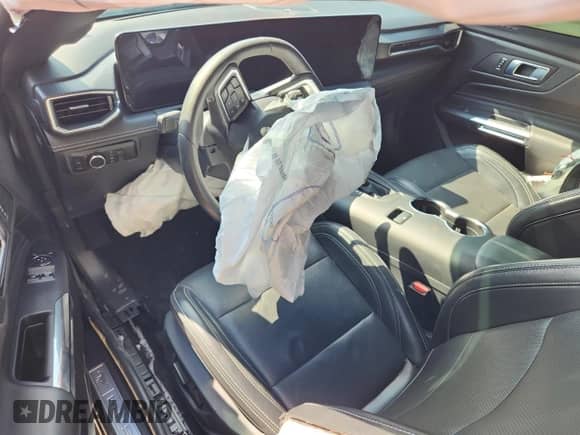 2024 Ford Mustang GT Premium с VIN 1FA6P8CF0R5423221, выставлен на аукционе Copart как лот 80840935 с пробегом Не указан миль и Списание • Salvage title. История ставок и продаж доступна на DreamBid. Изображение 8.