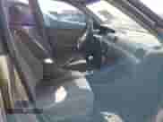 2001 Toyota Camry CE z VIN 4T1BG22K21U820861, wystawiony jako IAAI lot #43184442 z przebiegiem 182 918 mil mil oraz . Historia ofert i sprzedaży dostępna na DreamBid. Obrazek 5.