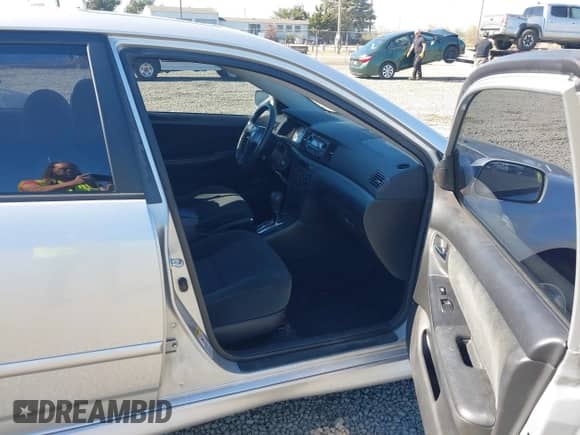 2005 Toyota Corolla CE с VIN 1NXBR30E75Z543451, выставлен на аукционе IAAI как лот 43382972 с пробегом 138 393 миль миль и . История ставок и продаж доступна на DreamBid. Изображение 5.